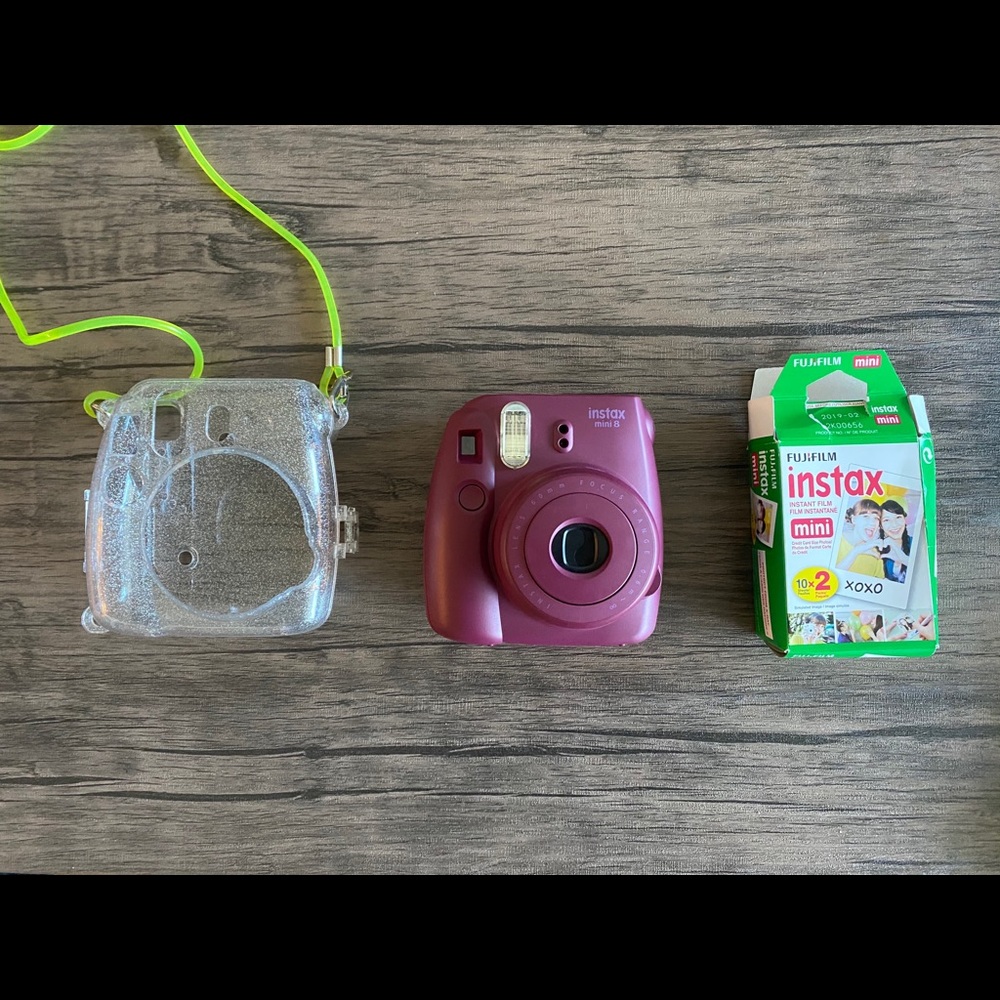 Fujifilm Instax Mini 8 Polaroid Camera